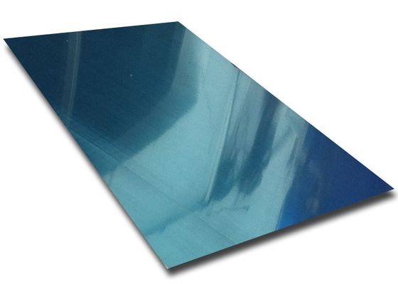 AISI Q345R Q390g Blachy ze stali powlekanej kolorem 4K 0,2 MM do dekoracji