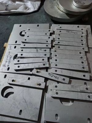Cięcie blachy ze stali nierdzewnej 310S Slit Edge 2000 mm