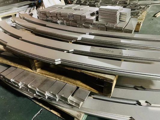 Cięcie blachy ze stali nierdzewnej 310S Slit Edge 2000 mm